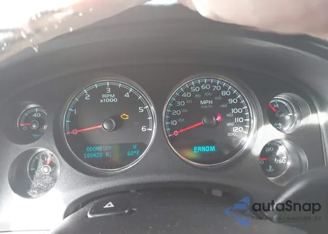 2013 GMC Yukon Xl 1500 Denali z USA, uszkodzony, nr VIN 1GKS2MEF9DR237857